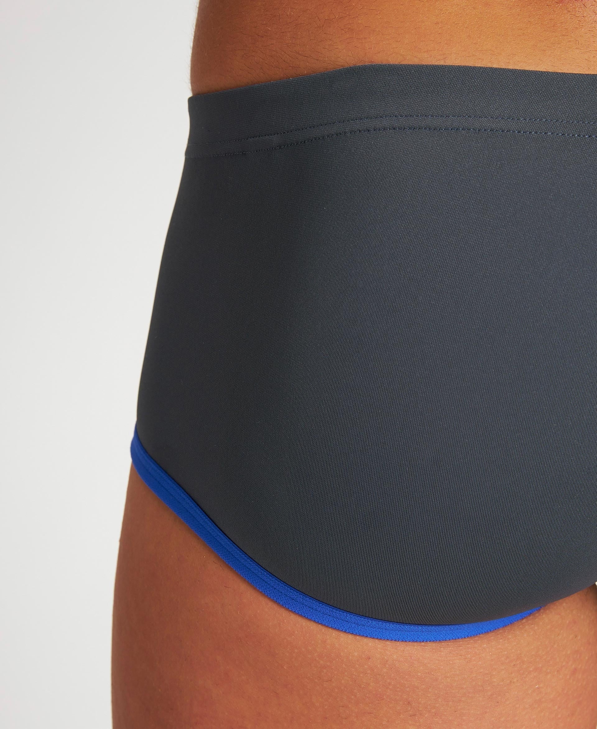 Men One Big Logo Low Waist Short